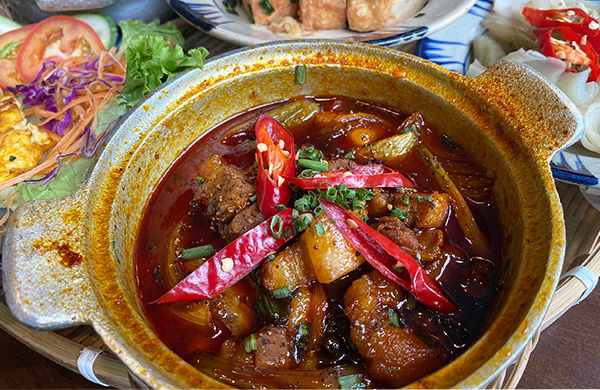 Thịt ba rọi kho tiêu với nước mắm có vị thơm ngon khó tả